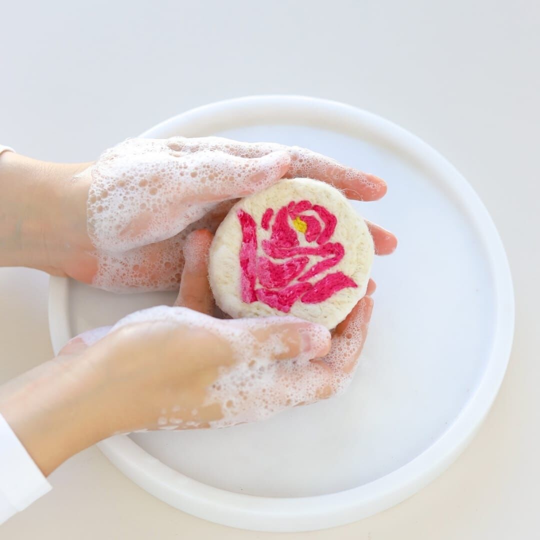 Yün Keçe İşlemeli Gül Yağlı Sabun(100 gr)