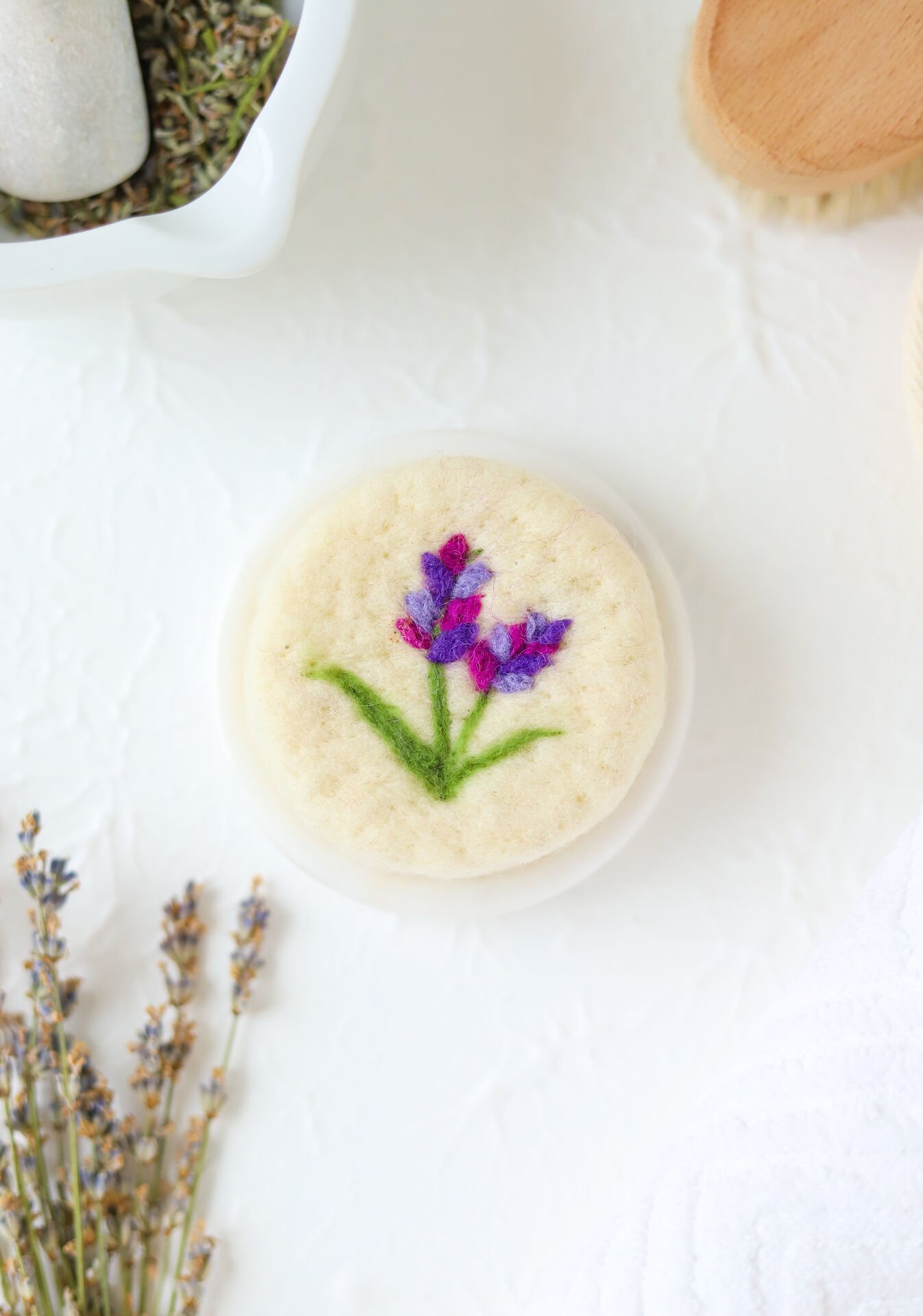 Yün Keçe İşlemeli Bakım Lavanta Sabunu